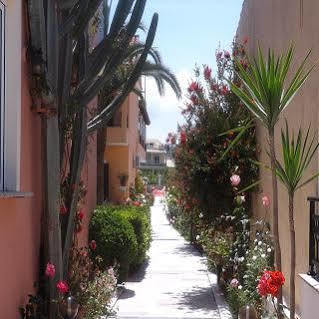 Makis Studios And Apartments Roda  Luaran gambar