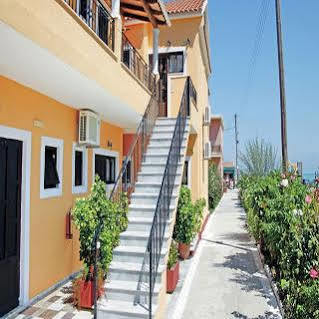 Makis Studios And Apartments Roda  Luaran gambar