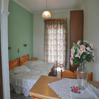 Makis Studios And Apartments Roda  Luaran gambar