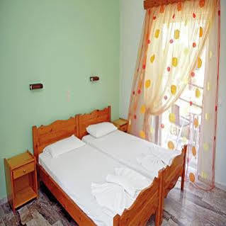 Makis Studios And Apartments Roda  Luaran gambar